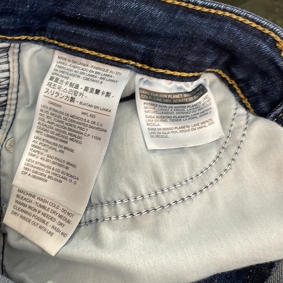 Levi’s woman’s denim stretchy distressed ripped skinny jeans - Picture 6 of 6